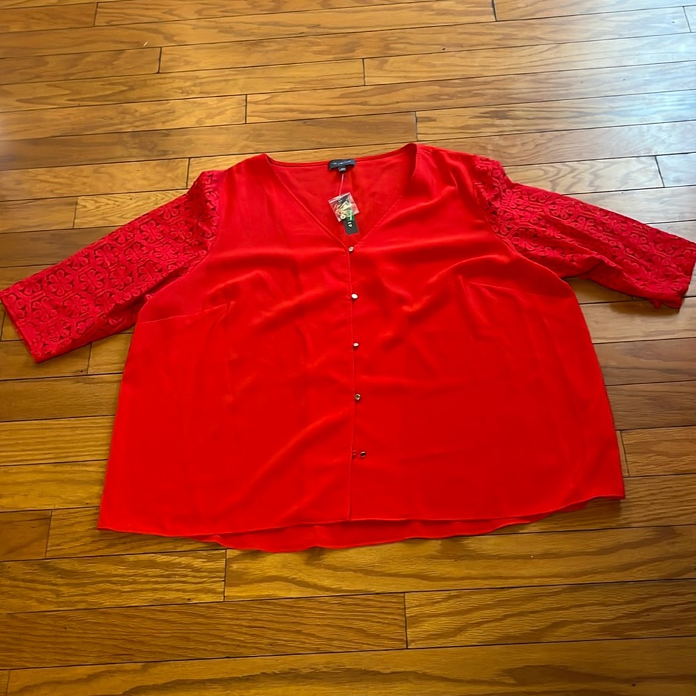 The Limited Top Womens 3X Red V Neck Floral Lace Sleeves NWT